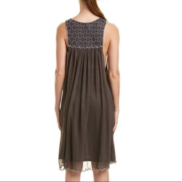 Raga Sleeveless Tulle Mini Dress - Picture 2 of 11